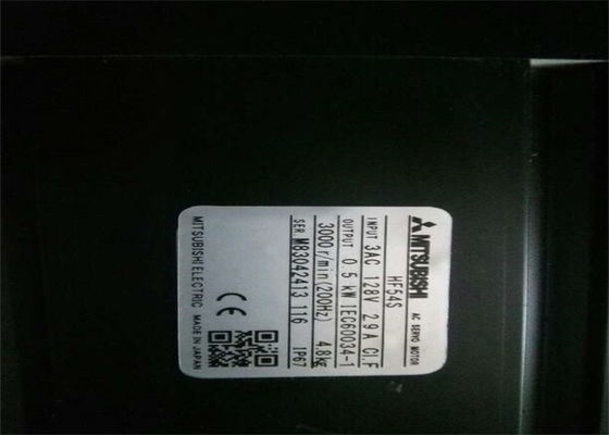 Serie 0.5KW 3AC 128V 2.9A 3000r/min del HF del motor servo de la CA de Mitsubishi HF54S Industial a estrenar