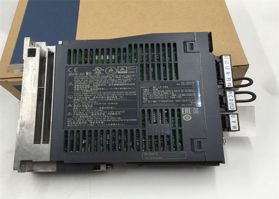 Impulsión serva SERVA del AMPLIFICADOR MR-J4-200A 2KW 200V de Mitsubishi NUEVA en existencia