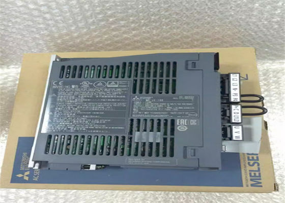 El servo industrial de MR-J3-70B-PE099 Mitsubishi conduce el amplificador servo