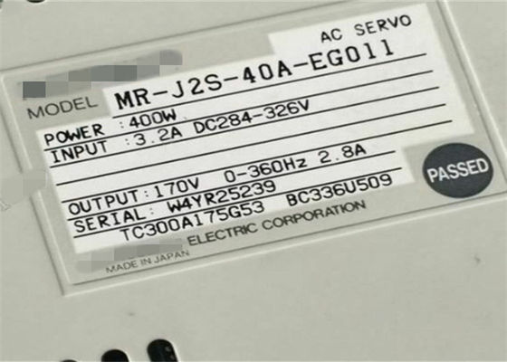 Impulsión SERVA industrial 400W 170V 2.8A del amplificador MR-J2S-40A-EG011 de la CA de Mitsubishi NUEVA