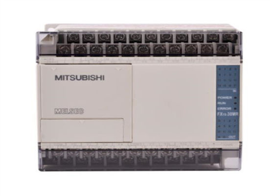 EL REGULADOR PROGRAMABLE DE MITSUBISHI FX1S-30MR-001 24 ENTRADAS DEL VDC SOURCE/SINK 16 14 SALIDAS RETRANSMITE HECHO SALIR