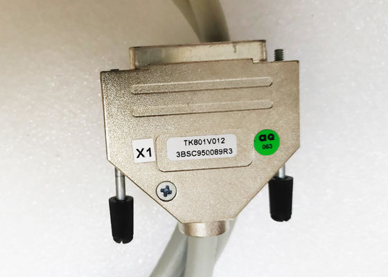 La extensión de TK801V012 3BSC950089R3 Modulebus protegida telegrafía el 1.2m 25 D-sub hembra-varón