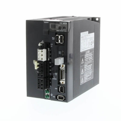 OMRON R88D-KT75F 3~ 400 VAC, tipo análogo/del pulso, 7,5 kilovatios