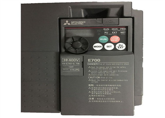 VOLTAJE CA PERMITIDO trifásico 380~480V del INVERSOR de la CA de MITSUBISHI FR-E740-0.75K-CHT 50HZ/60HZ