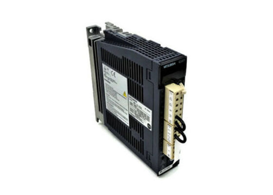 Acción industrial serva de la impulsión 170V 3.2A del amplificador MR-J3-60A-RJ070 de la CA de Mitsubishi 600W NUEVA