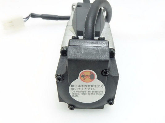 MUMA012P1T PANASONIC Minas E motor servo ampliado 100W de 1,89 pulgadas
