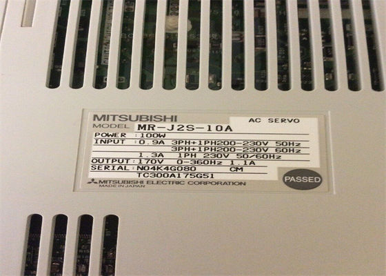 Amplificador servo de la impulsión MR-J2S-10A 170V de la CA del CNC de Mitsubishi 100W NUEVO en existencia