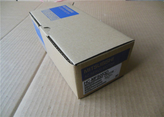 Original industrial del motor servo de la CA de Mitsubishi 50W HC-MFS053D 0.9A 51V nueva