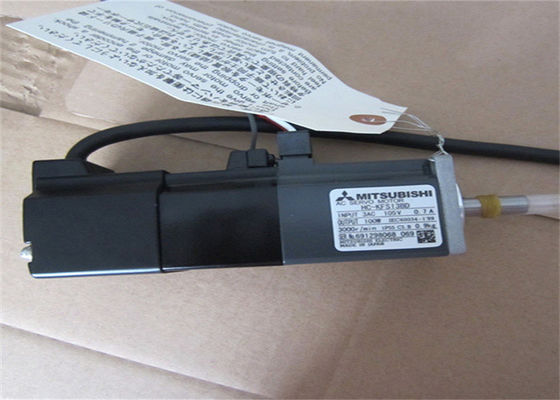 Motor servo eléctrico industrial de los motores HC-KFS13BD 3AC 105V 0.7A de la CA de Japón Mitsubishi 100W