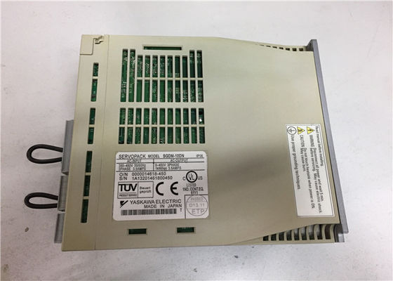 YASKAWA SGDM-10DN 50/60HZ Servo industrial de accionamiento SERVOPACK
