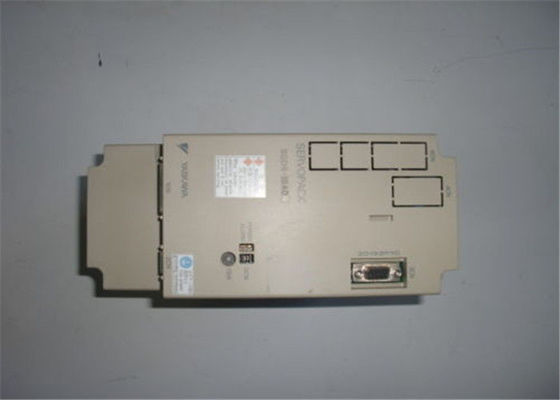 La impulsión serva 200-230V 9.5A Servopack de SGDB-15ADS Yaskawa entró 10 amperios