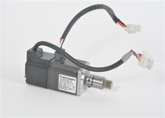NUEVO motor servo industrial HC-KFS13G2K-S12 de la CA de Mitsubishi 100W EN 3AC 105V, 0.7A, NUEVO o UTILIZADO