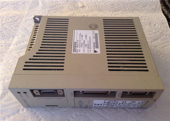 FUENTE de ALIMENTACIÓN de HP 200 V de la impulsión 0,07 de Yasakawa SGDA-A5VP Ac Servo Motor PARA el CONTROL de POSICIÓN