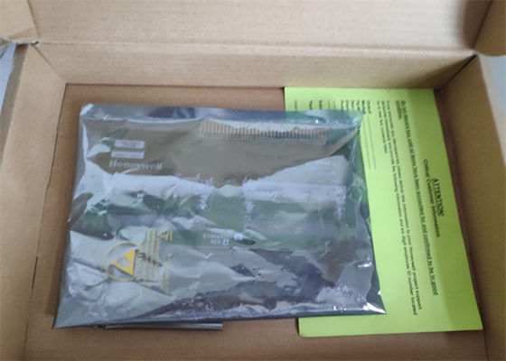 LA TARJETA DEL MÓDULO WDA DE LA ENTRADA-SALIDA DE HONEYWELL 51304903-100 CONECTA EL INTERFAZ DE SCSI CON EL INTERFAZ DE LA IMPULSIÓN DE WINCHESTER