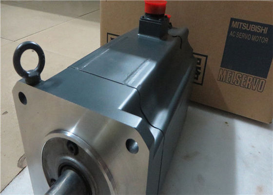 Motor servo industrial HA203NCB-S 170V 3000r/min de Mitsubishi 3.5KW NUEVO en existencia