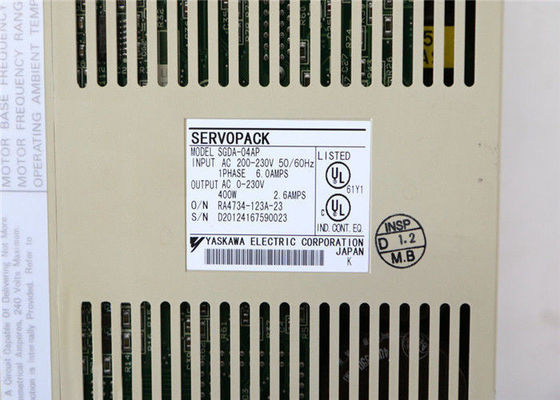 El motor servo de la CA de SGDA-04AS Yasakawa conduce 0,53 FUENTES de ALIMENTACIÓN de HP 200 V