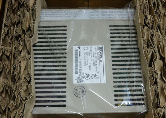 Yasakawa SGDA-01VP   La impulsión 100W 0.13HP del motor servo de la CA valoró capacidad