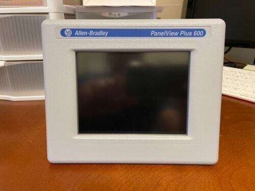 2711PC-T6C20D8 AB   Voltaje de fuente 18-32VDC Panelview más el terminal de operador 6 600