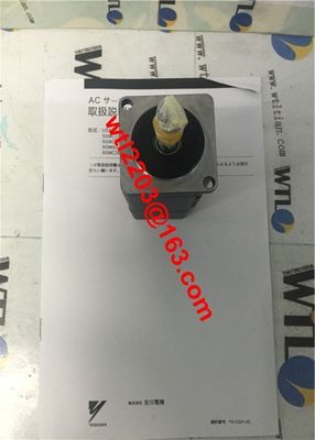 Motor servo industrial SGMAS-01A2A21 100W 200V de la CA de Yaskawa A ESTRENAR