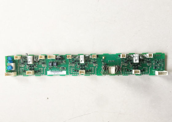 EL INVERSOR DEL TABLERO DE CONTROL DE DSMB-02C 64666606 ABB VFD CONDUCE REPUESTOS DEL TABLERO