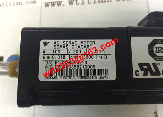 Motor servo industrial SGMAS-01ACA61 100W 200V de la CA de Yaskawa A ESTRENAR