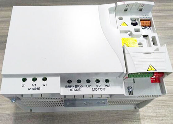 ACS355-03E-44A0-4 Conducción de las máquinas 3AUA0000058195 22kW 30HP IP20