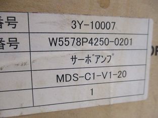 La unidad serva AXIS del amplificador de MDS-C1-V1-20 2.0KW Mitsubishi controla el regulador programable