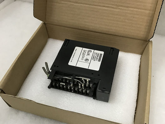 Eje de GE IC693APU302 2 que coloca el módulo (APM) 24 conectores de la entrada-salida del perno 3 pies 1 metro