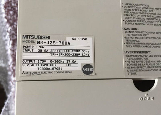 Impulsión industrial 7KW 170V 0-360Hz 37.0A del amplificador servo de la CA de MR-J2S-700B-EG Mitsubishi
