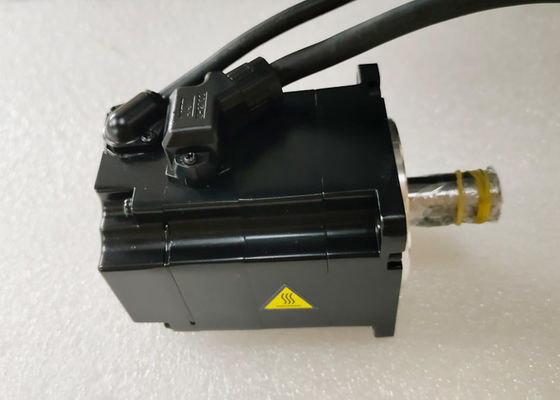 Motores servos 200V 200W 0.318NM 3000r/Min New de la CA de SGM7J-02AFC6S