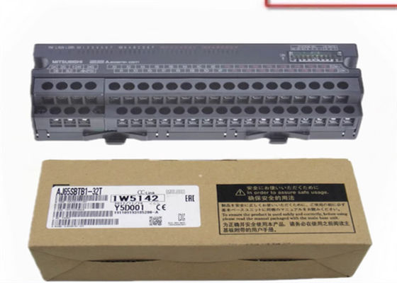 Módulo de fuente de alimentación redundante de AJ65SBTB1-32T Mitsubishi 4096 puntos del modelo universal