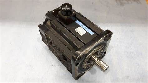 SIGMA S-AXIS 38.1A InsF 1500r/min 200VAC 4400W de la CA del MOTOR SERVO de SGMRS-44A2A-YR21 Yaskawa