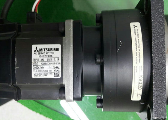 Motor servo industrial HC-KFS23G1K de la CA de Mitsubishi 200W con el engranaje K9020C o K9012C NUEVO