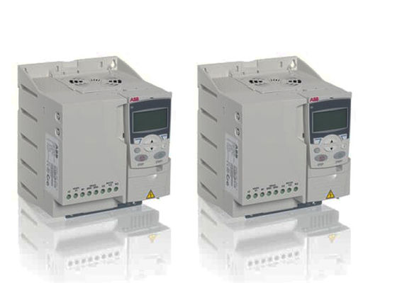 3AUA0000058208 ACS355-03U-17A6-2 Máquinas Conversor de frecuencia de transmisión de CA