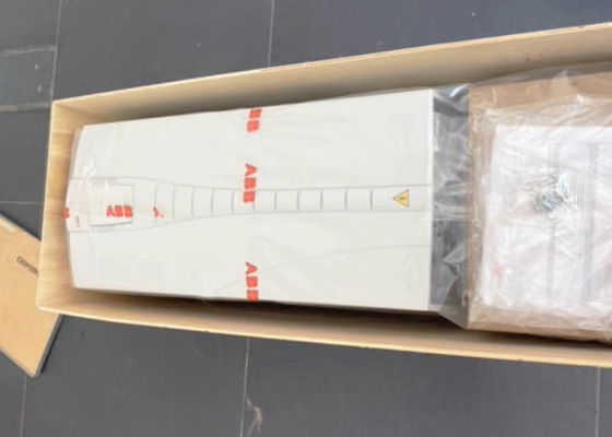 ACS510-01-180A-4 3ABD00015757-D Accionamiento de CA montado en la pared 180A 380V