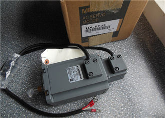 HA-FF33 Mitsubishi Nuevo 300W AC SERVO MOTOR 3AC 129V 1.9A 3000 rpm