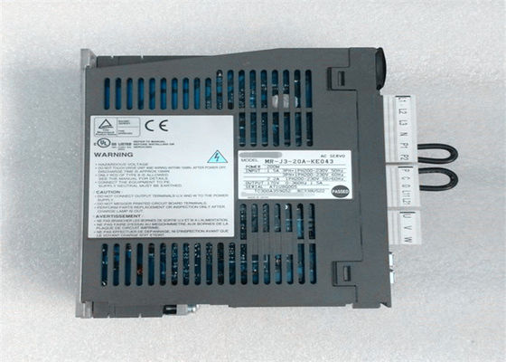 200W MITSUBISHI AC Servo Amplificador MR-J3-20A-KE043 360Hz 1.5A Dirección Industrial Salida 170V
