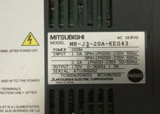 200W MITSUBISHI AC Servo Amplificador MR-J3-20A-KE043 360Hz 1.5A Dirección Industrial Salida 170V