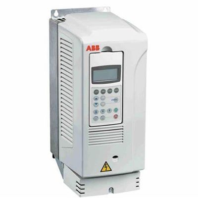ABB ACS800-01-0075-3+P901 75 kW Convertidor de frecuencia 100 A Icont.max 145A