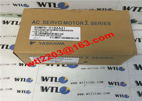 Servomotor de trabajo pesado duradero 100W 200V Yaskawa SGMPH-01BAA41 Larga vida útil