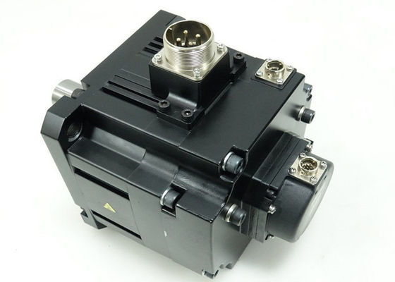 Mitsubishi 2kW 400V AC Servo motor HF-SP202B con freno nuevo en stock