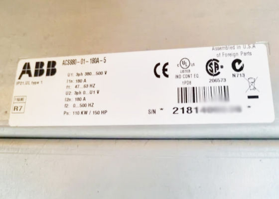 ACS880-01-180A-5 3ABD00037858-D Accionamiento de CA único montado en la pared 110KW 180A