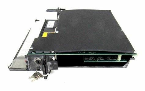 GE IC697CPX772 256 KB de memoria flash no volátil de 24 voltios de corriente continua con conector D femenino de 15 pines
