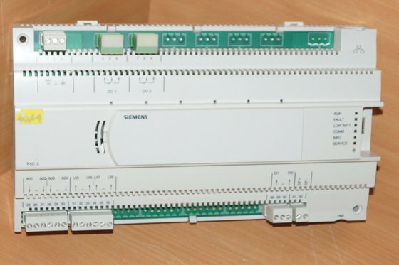 PXC12-E.D Siemens Hardware vista general PX similar, con 22 entradas / salidas