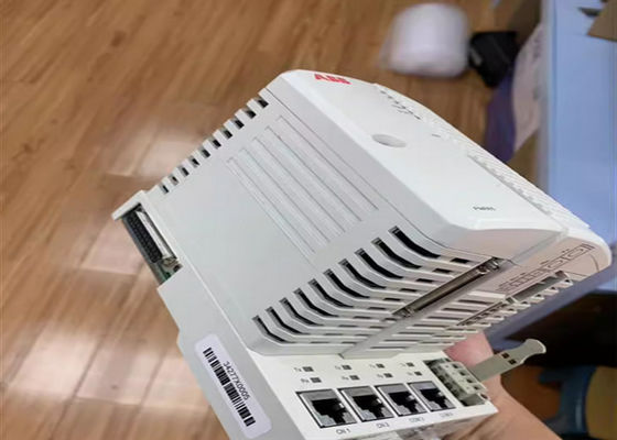 PM862K01 Módulo I O digital 6.9 W 24 V CC (19.2-30 V DC) ABB