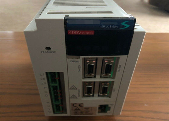 Mitsubishi Servo Drive MR-J2S-60A4 600W Amplificador de CA industrial 1.4A 380-480VAC Nuevo