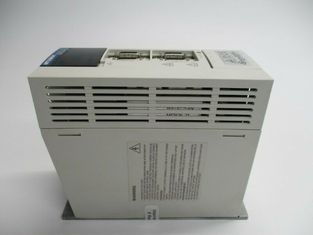 Mitsubishi MR-J2S-60A-EG011 600W Amplificador de servoacción industrial 1.4A 380-480VAC