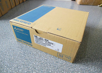 MR-J2S-40A-PF El motor del amplificador industrial AC SERVO 400W 170V 2.8A Mitsubishi