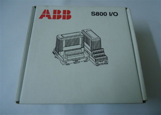 ABB S800 Módulo de entrada y salida 3BSE028926R1 Módulo de salida digital DP840 NUEVO en caja 24V