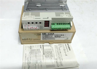 Mitsubishi 200W Amplificador industrial MR-C20A con cable Servo motor HC-PQ23 Salida 1.5A 3AC
